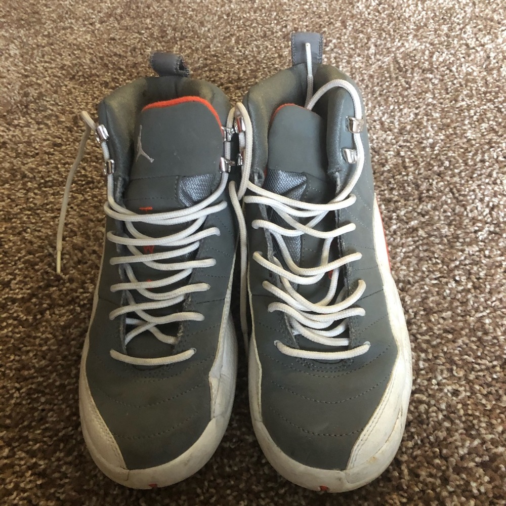 Jordan 12 - Picture 2 of 2